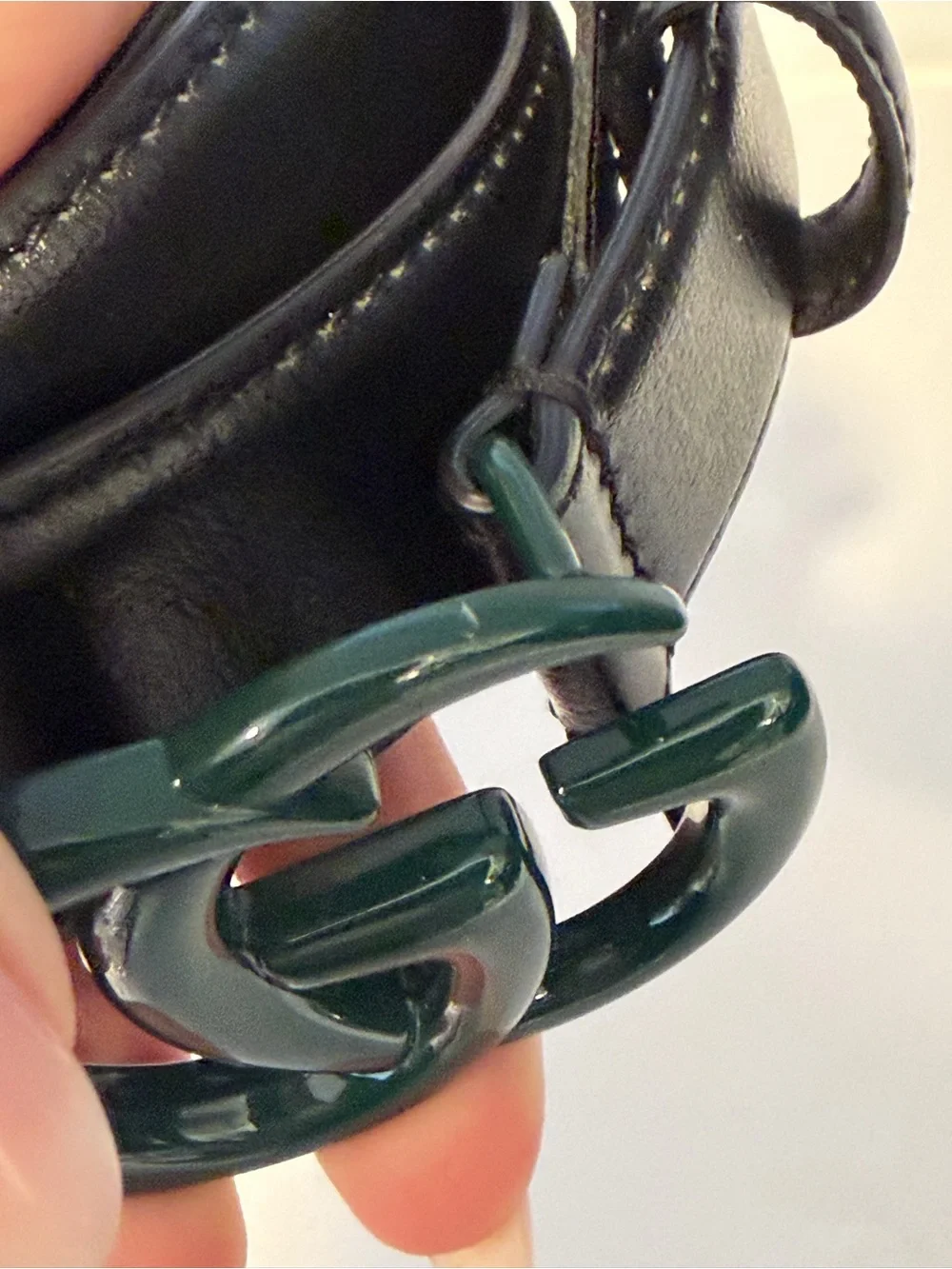 Gucci Black Leather Belt with Dark Green Double G Buckle